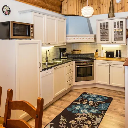 Vakantiehuis Rukan Lepolinna A By Interhome *